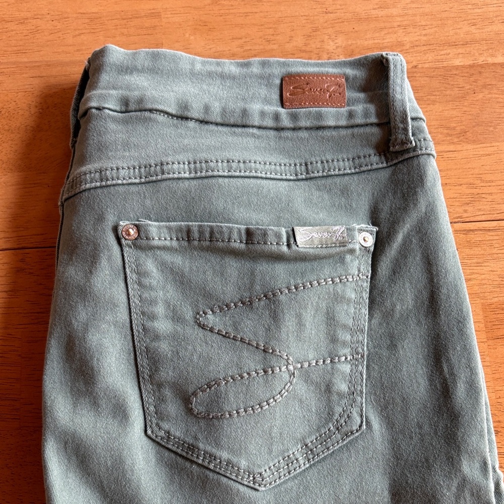 Seven7 Women's Sage Green Jeans